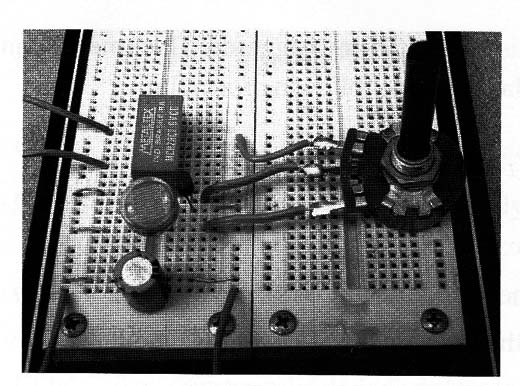 Figure 3 – Circuit mounting using a solderless board
Figure 3 – Circuit mounting using a solderless board