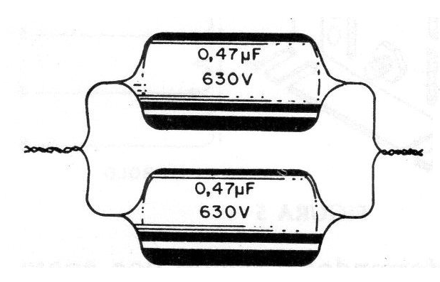 Figure 6 - Associating Capacitors
Figure 6 - Associating Capacitors
