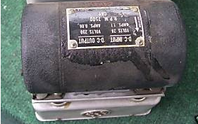 Author's Dynamotor, purchased together with an old DC3 receiver (see video “My plane radio”) (put link)
Author's Dynamotor, purchased together with an old DC3 receiver (see video “My plane radio”) (put link)